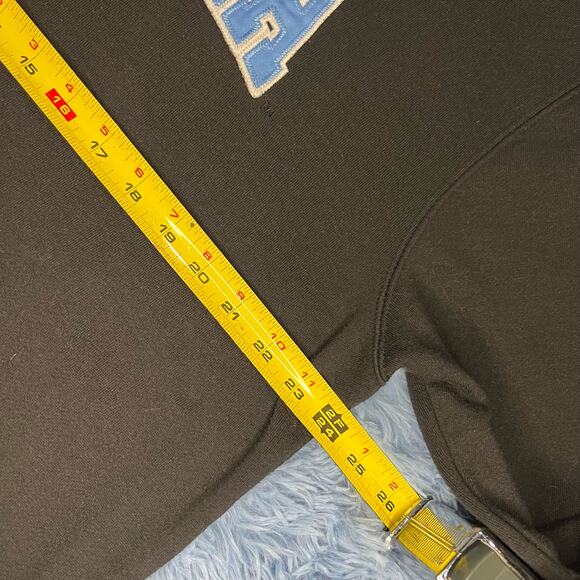 UNC Tar Heels Hooded Sweater Size Large Mens College Black Blue Carolina Sports - Picture 7 of 9